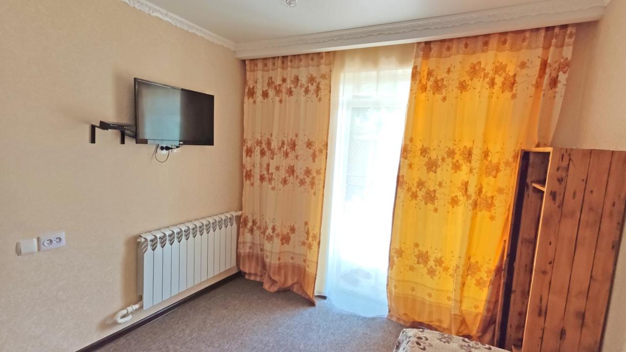 Hotel Natalia Kaji-Say Extérieur photo