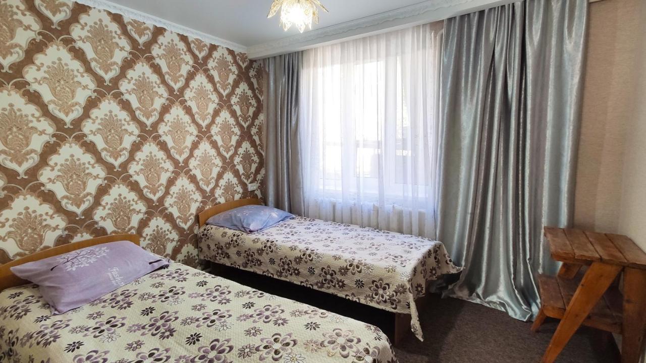 Hotel Natalia Kaji-Say Extérieur photo