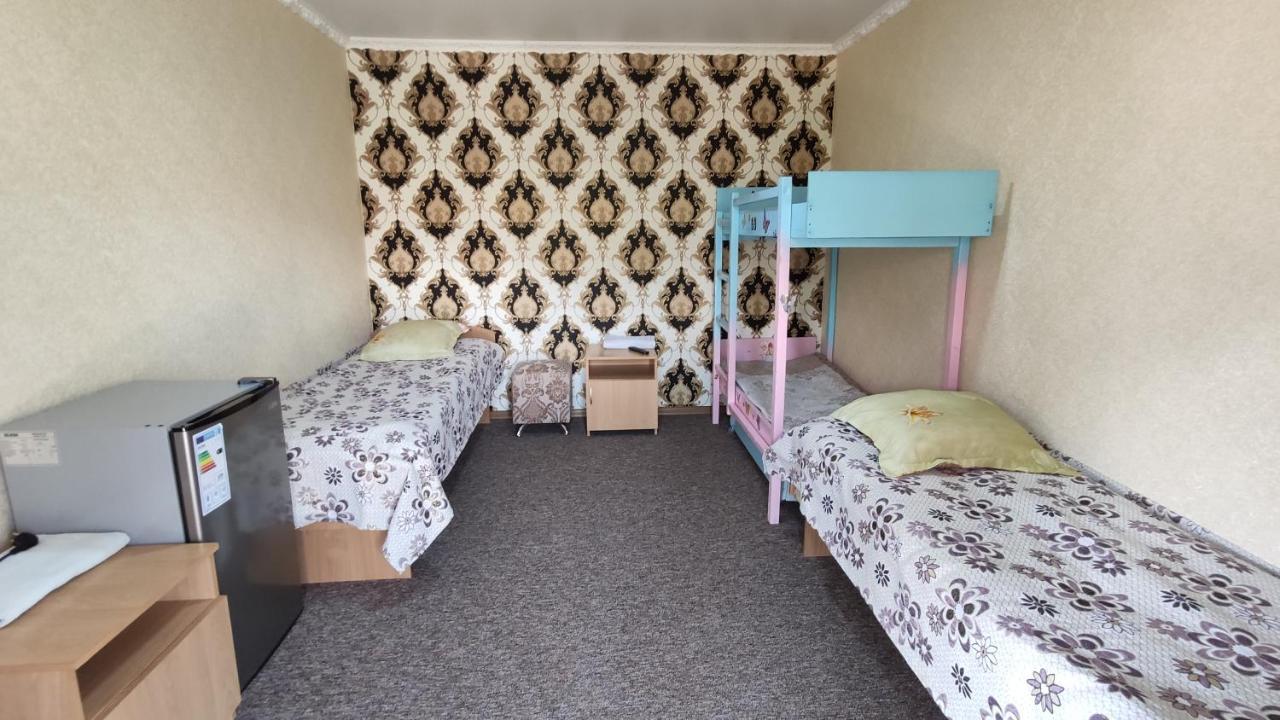 Hotel Natalia Kaji-Say Extérieur photo