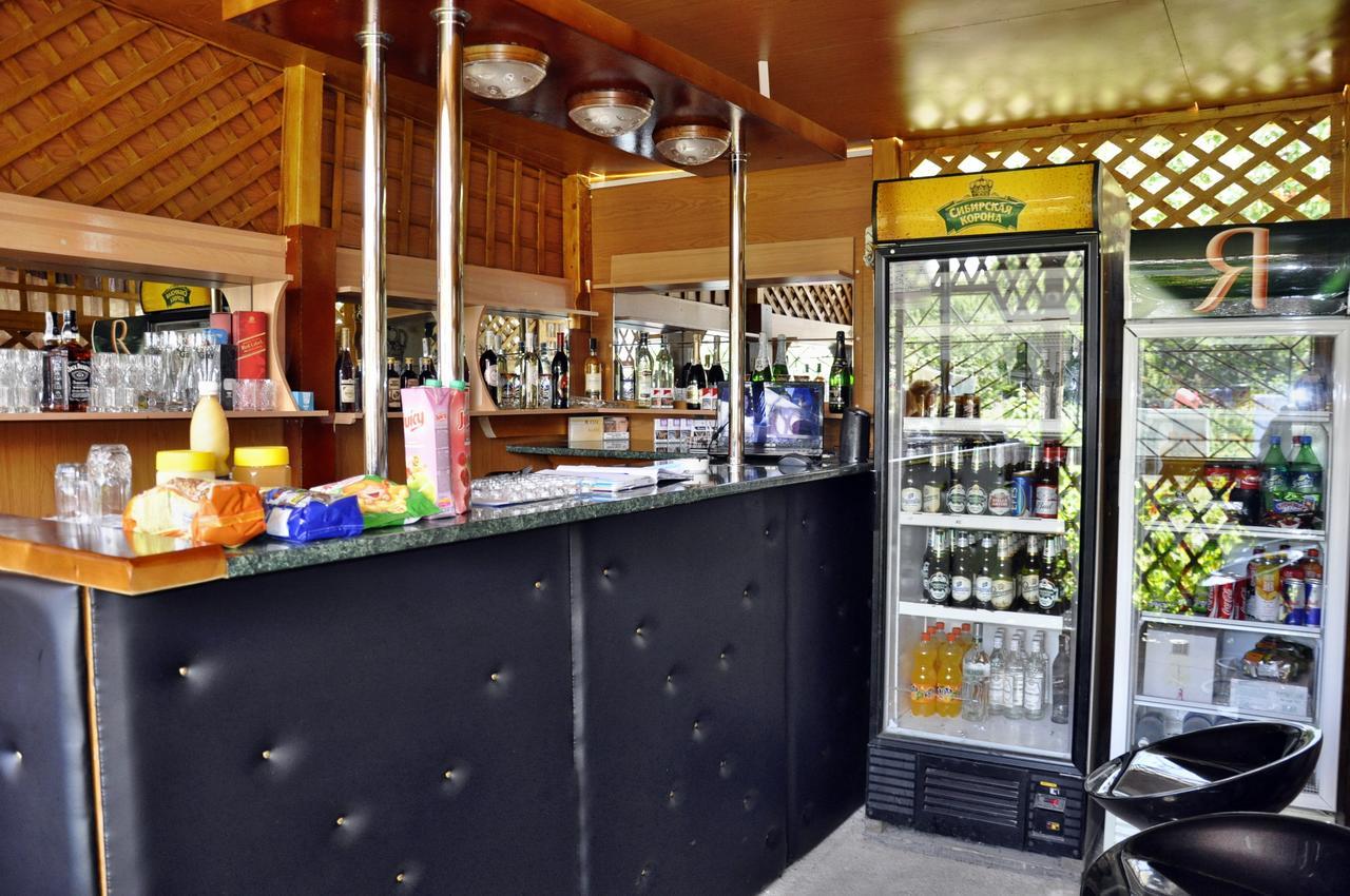 Hotel Natalia Kaji-Say Extérieur photo