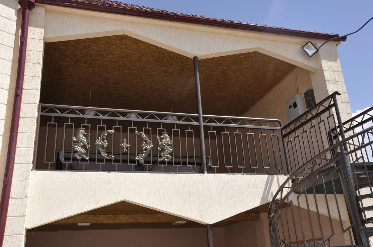 Hotel Natalia Kaji-Say Extérieur photo